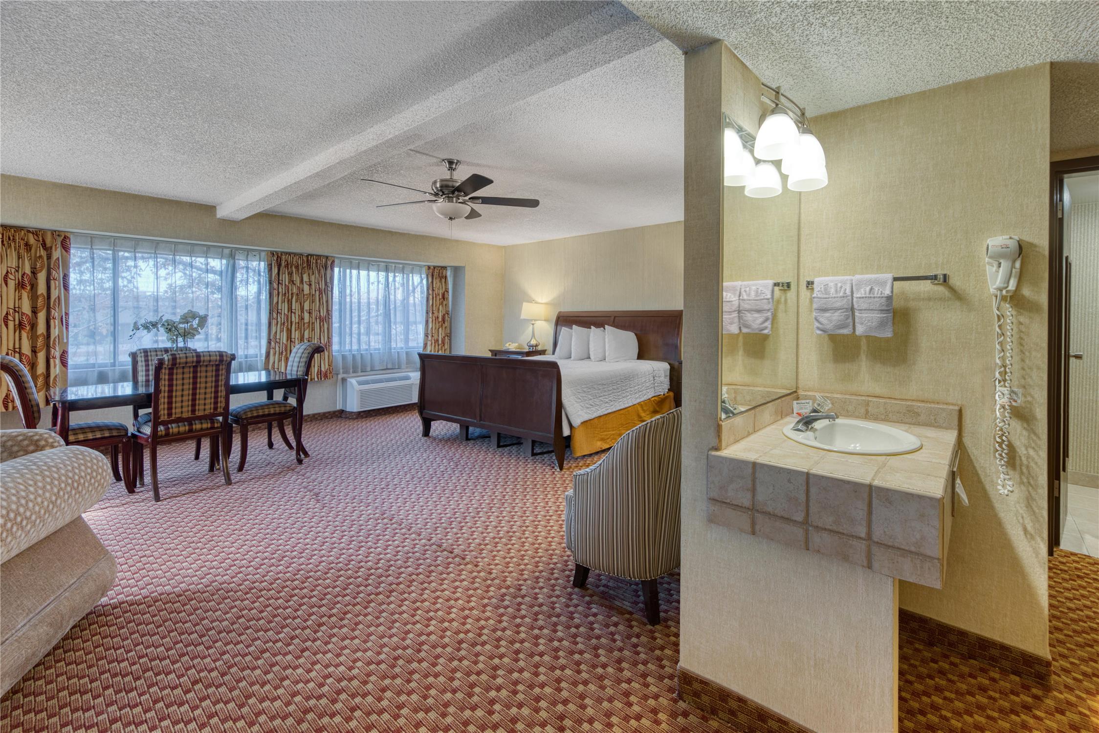 SureStay Plus Hotel by Best Western Reno Airport 42/91