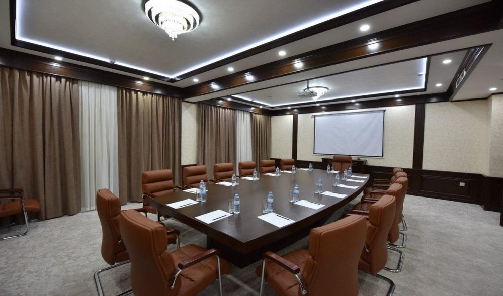 Qushbegi Plaza Hotel 34/40