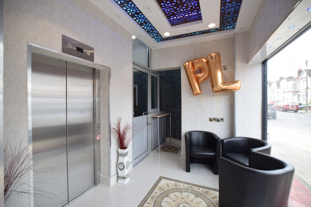 Premierlux Serviced Apartments 50/62