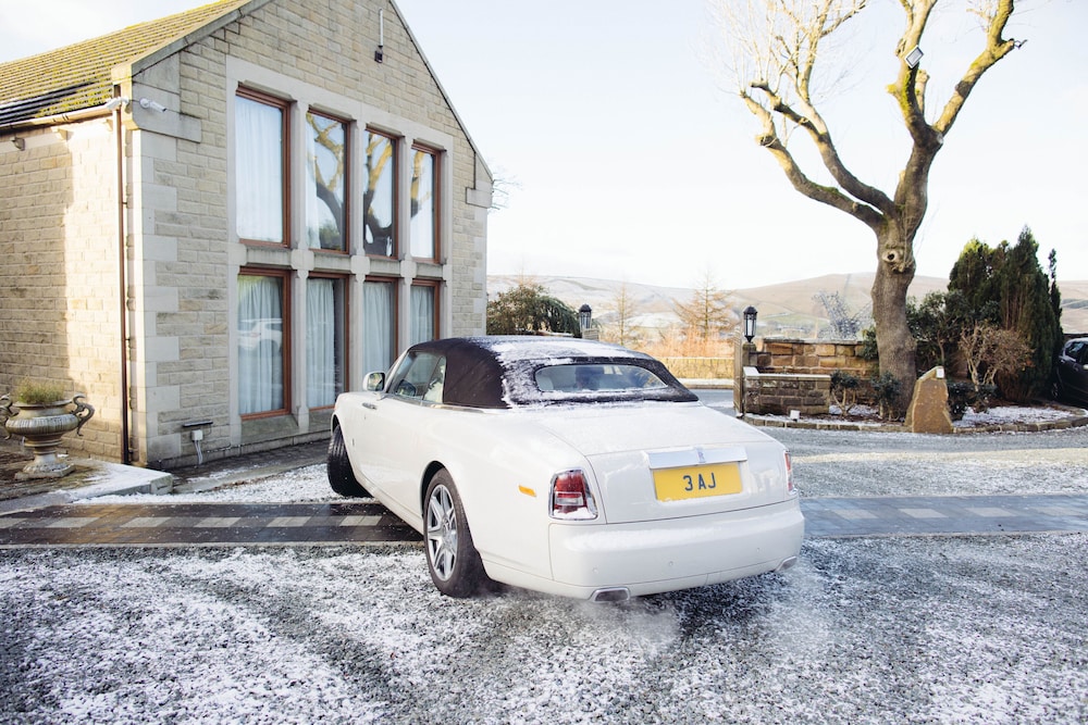 The Saddleworth Hotel 28/42