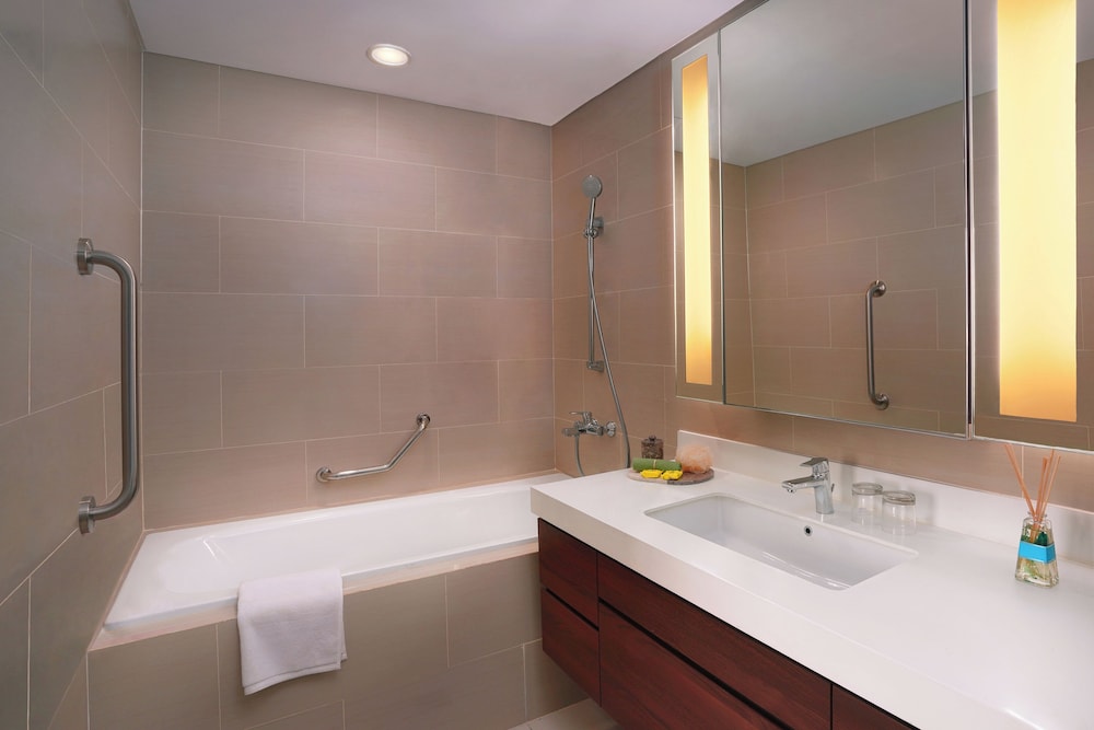 شقة بريميير بسرير كينج وسرير فردي بغرفتي نوم، Somerset Kencana Jakarta 3/3