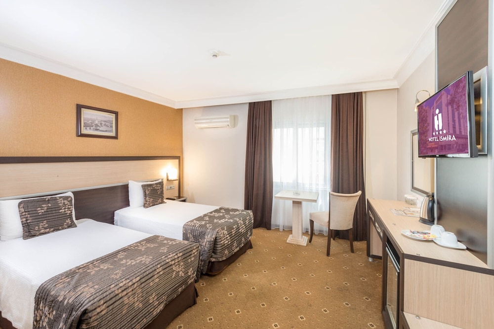 Ismira Hotel 8/31