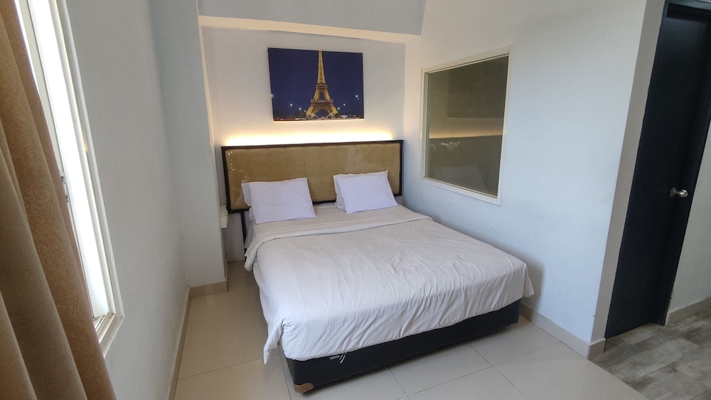 De La Charis Hotel by Waringin Hospitality 29/55