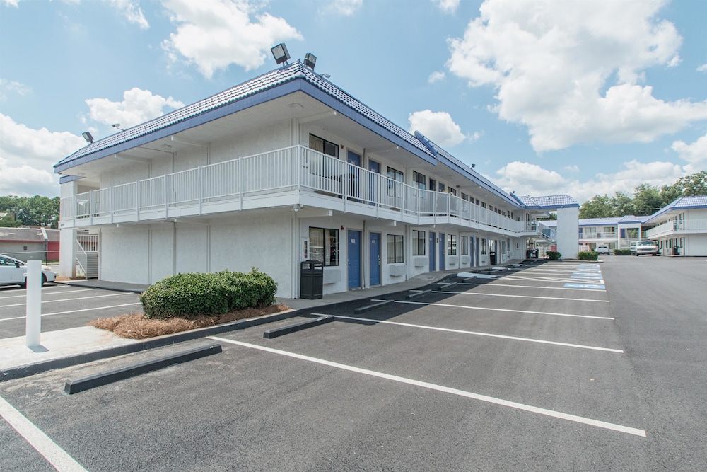 Motel6 Norcross, GA - Atlanta Northeast 33/38
