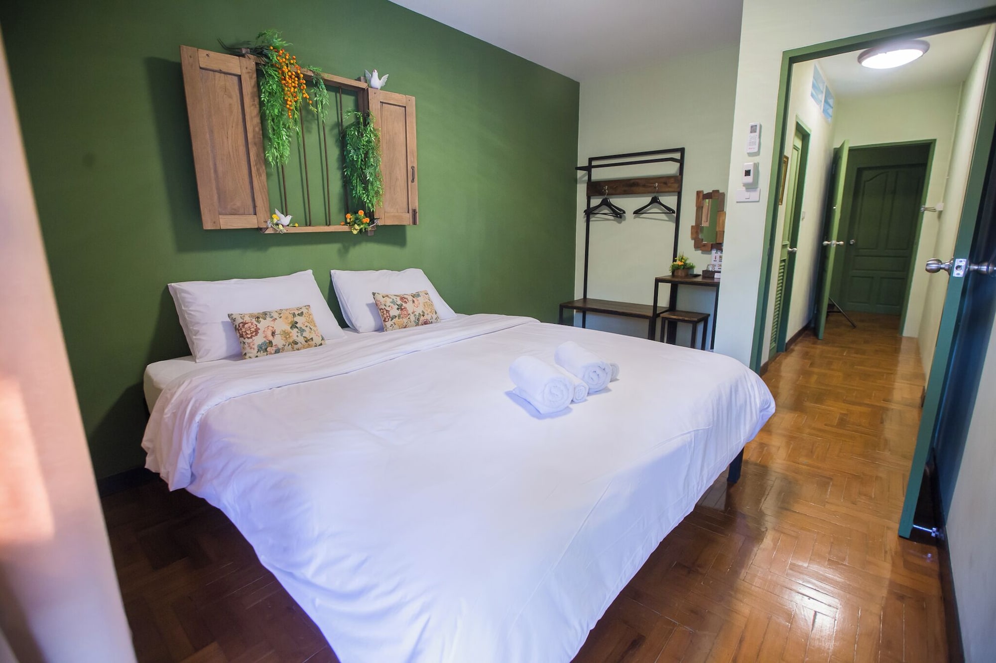 غرفة متصلة عائلية بسرير مزدوج وسريرين منفصلين، Iroom Boutique House 4/6