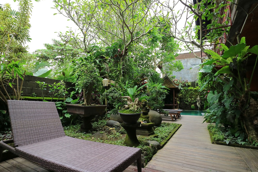 Pering Bungalow 46/60