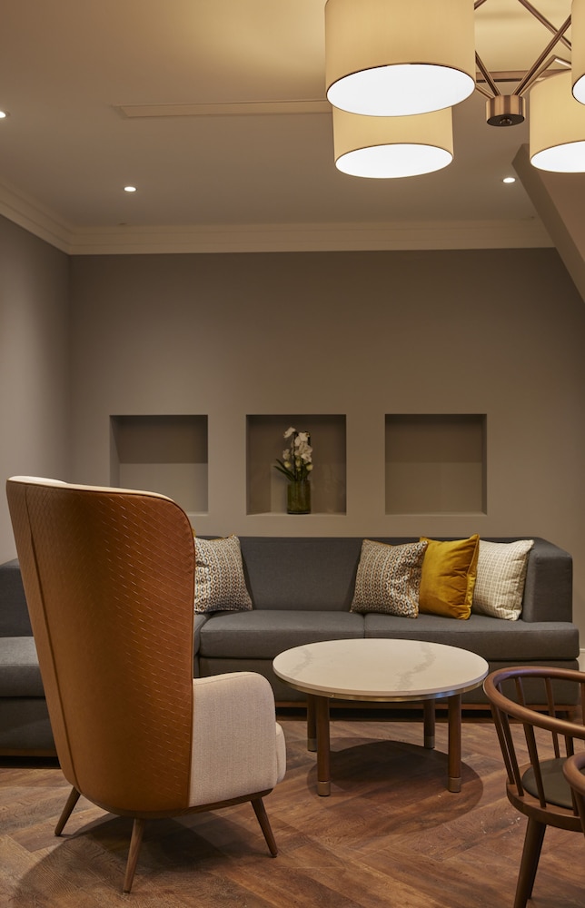 The Parkgate Hotel 33/46