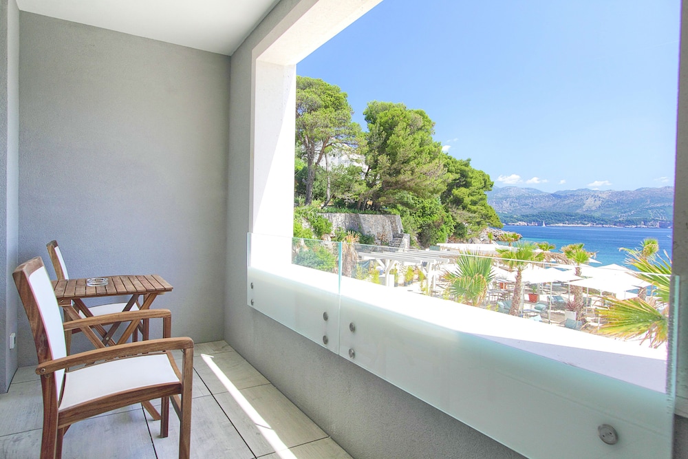 Kalamota Beach House 26/68