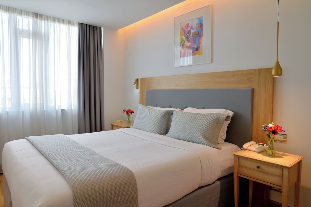 Acropolian Spirit Boutique Hotel 33/64
