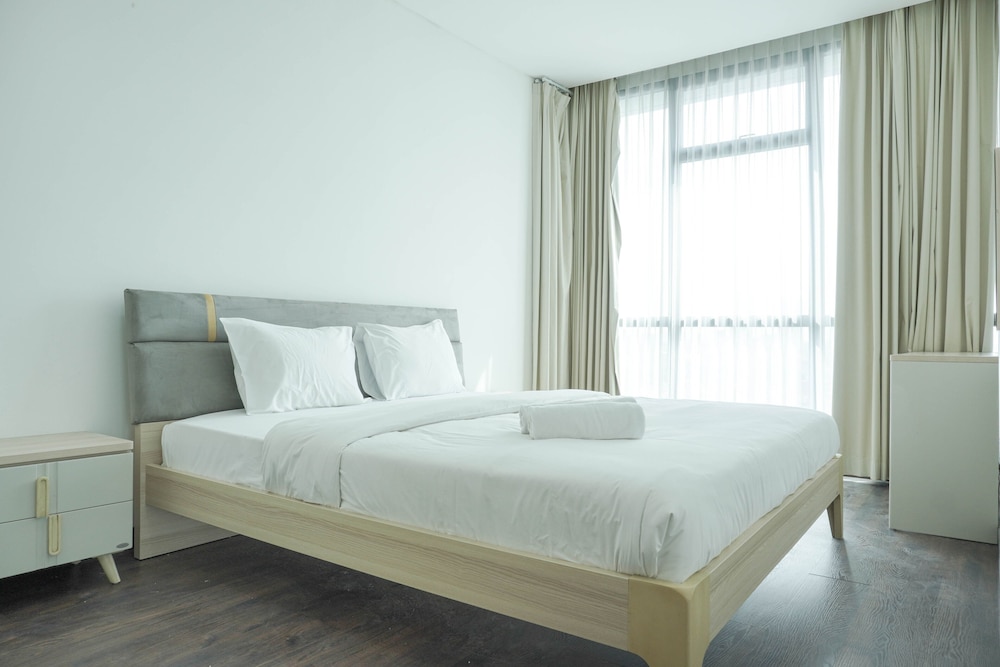 Veranda Serviced Residence @ Puri 11/74
