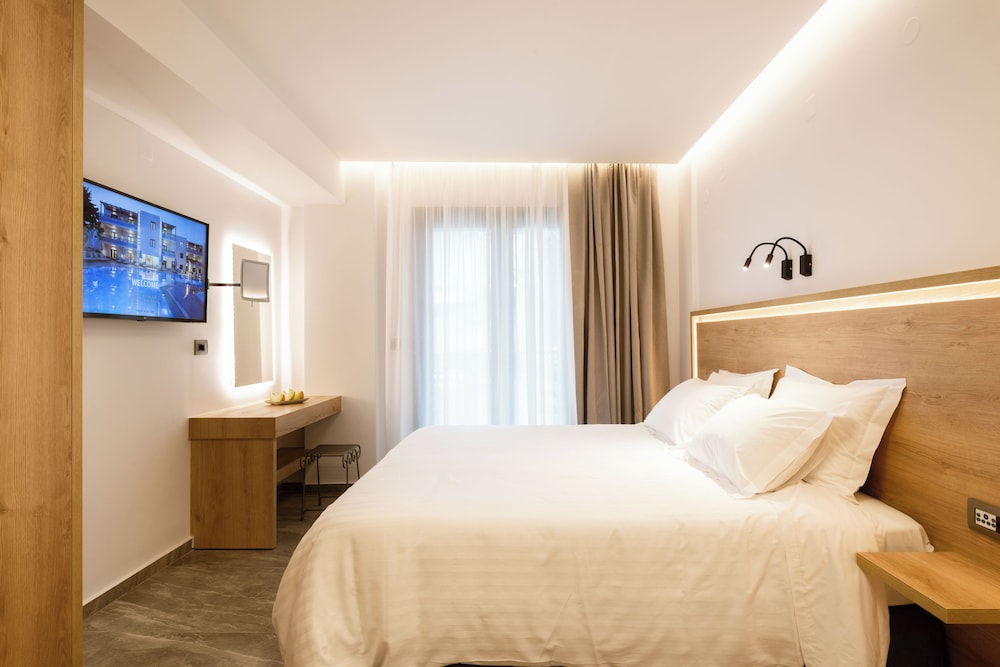 Summer Dream Hotel Apartments 20/50