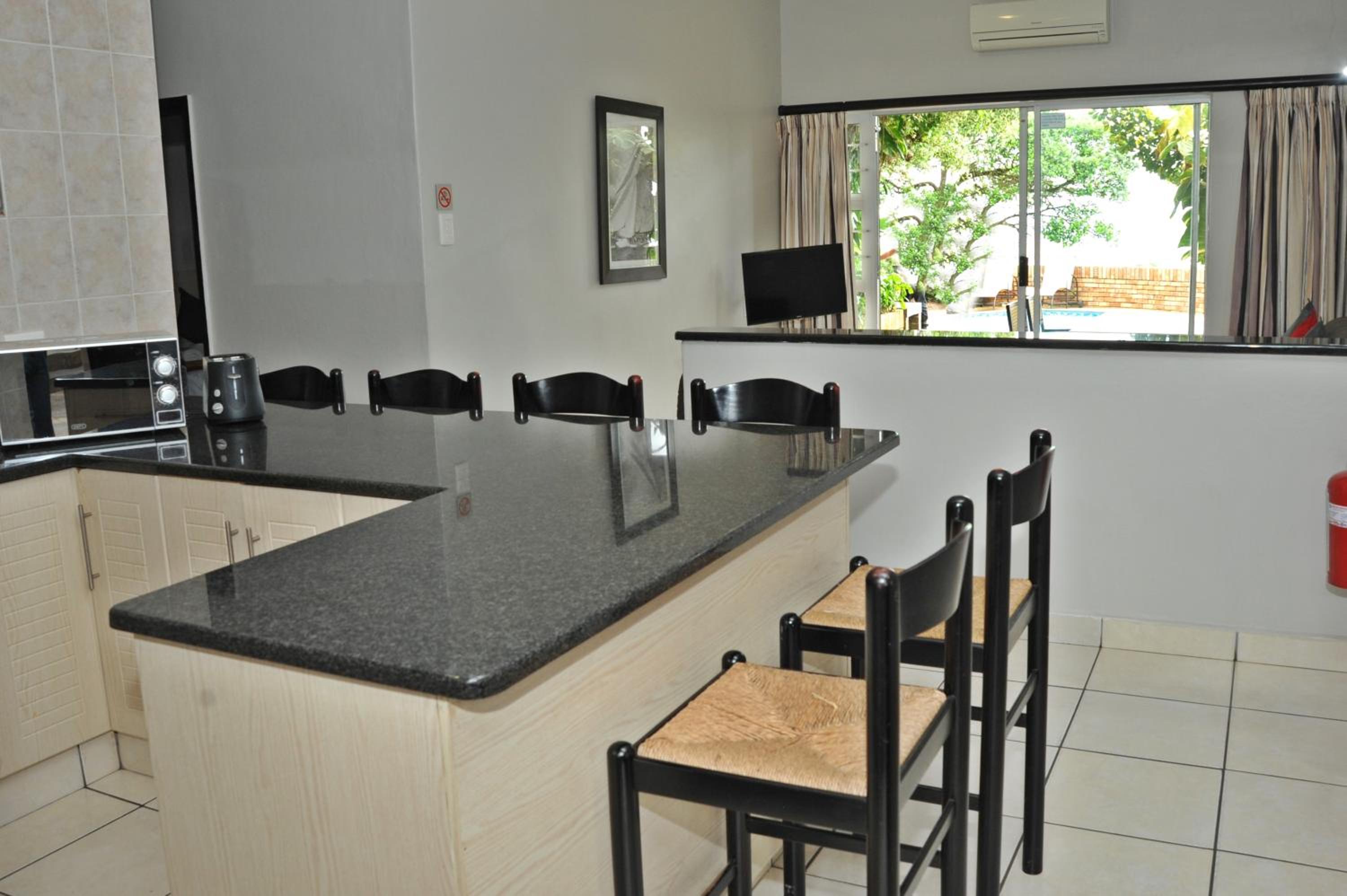 Sunrise Beach Resort 25/50