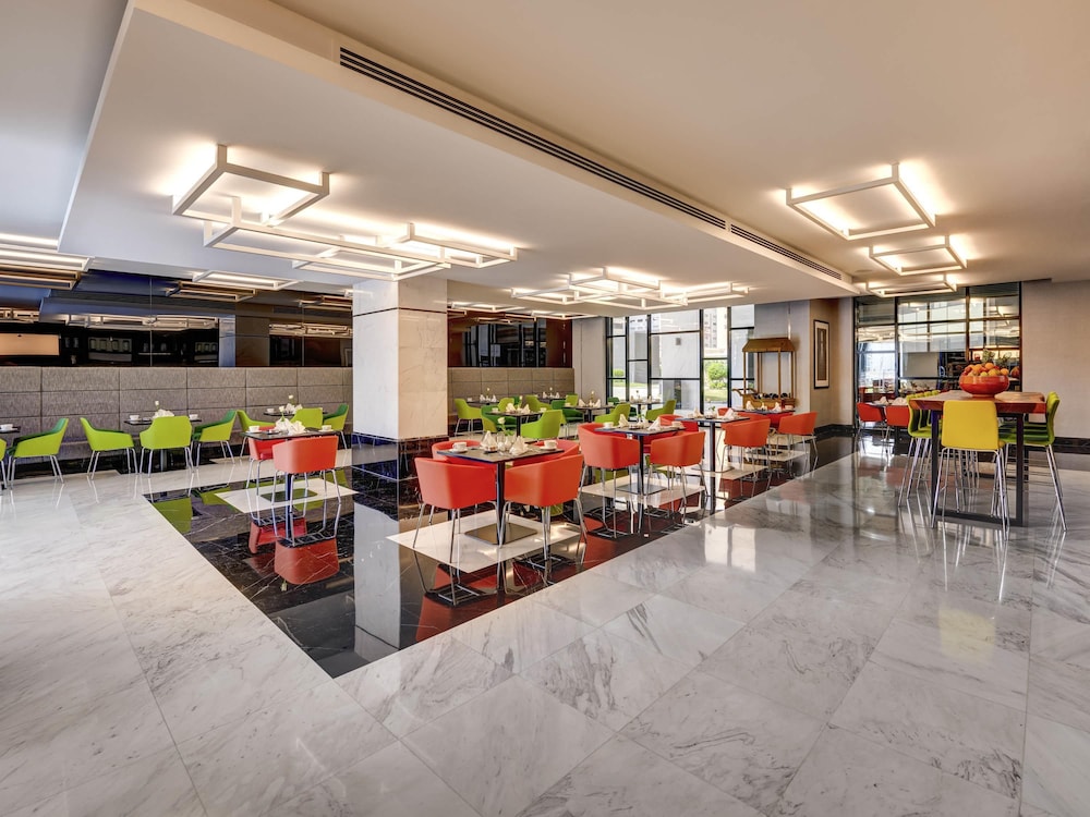 Novotel Sharjah Expo Centre 52/71