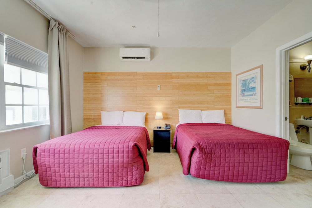 James Hotel 25/59