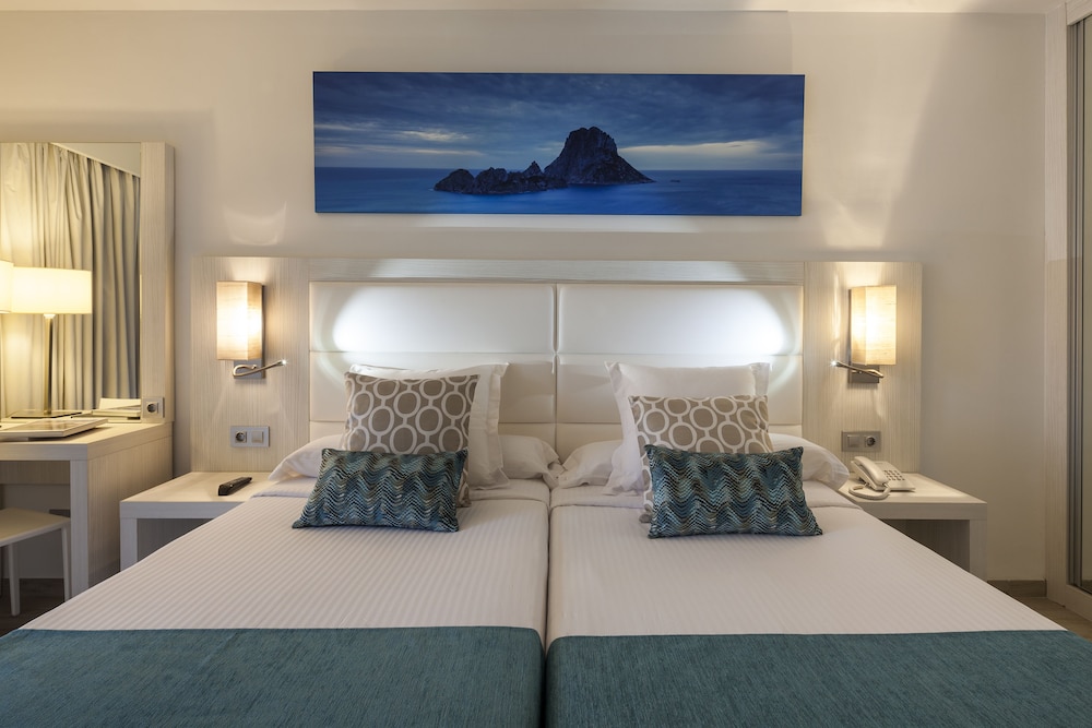 Ibiza Corso Hotel & Spa 41/49