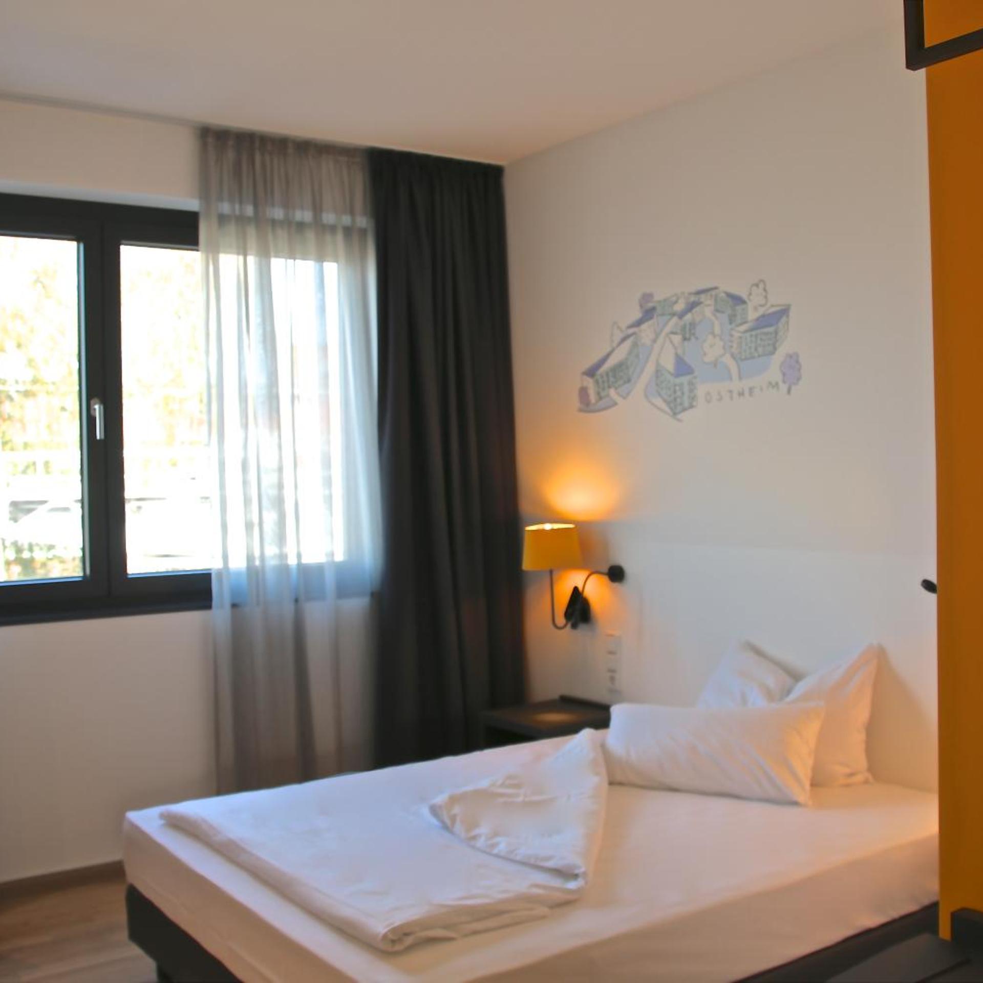 Room, Double Bed