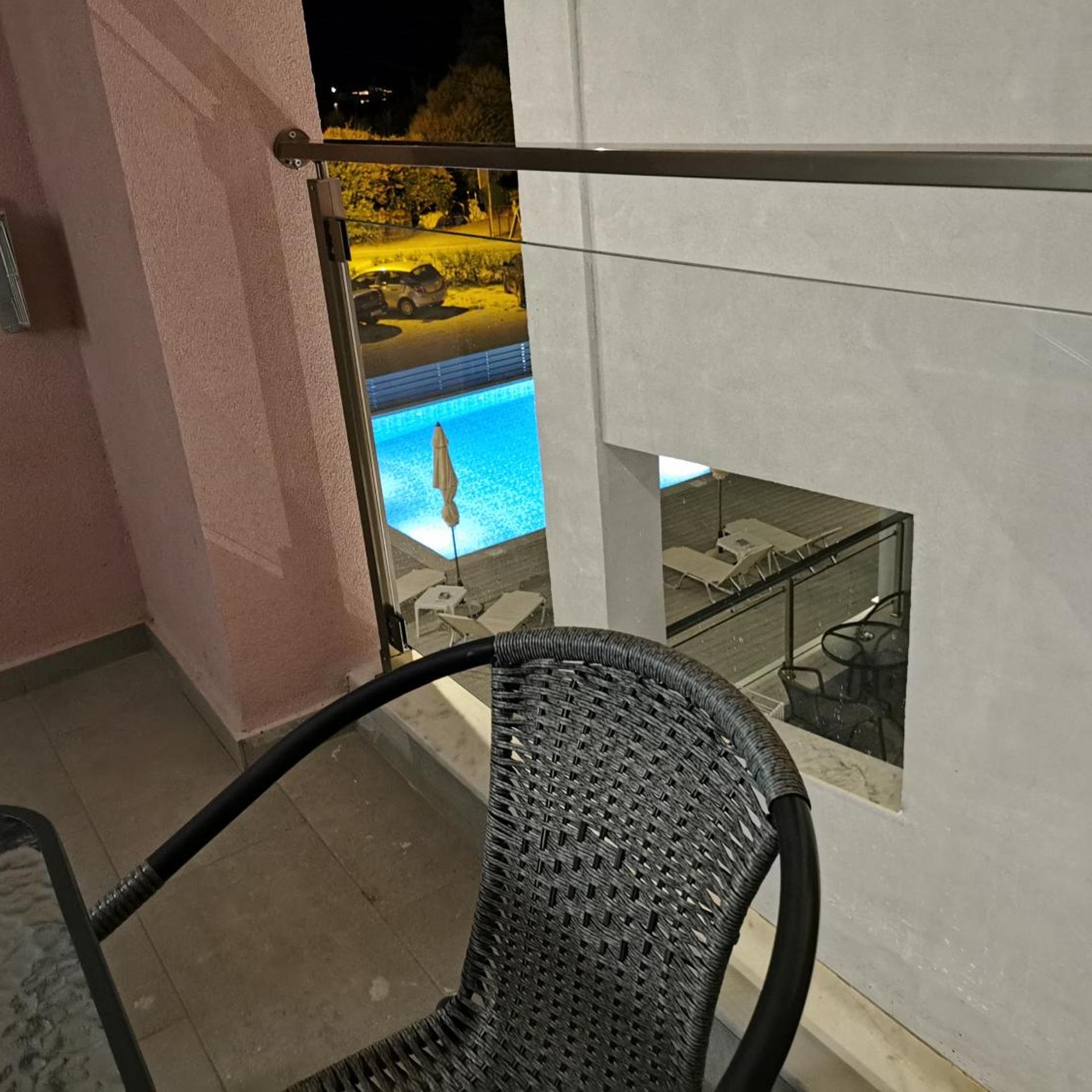 Three Island View Hotel 77/103