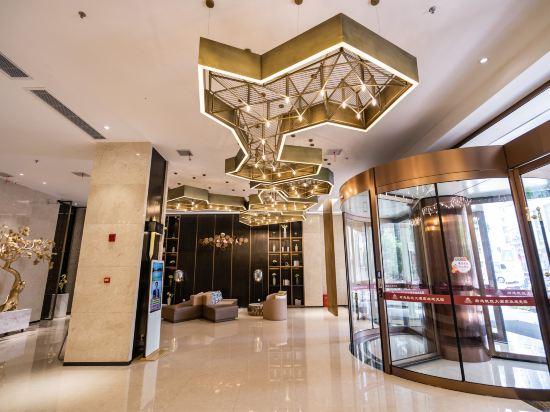 Jun Yi Kai Yue Hotel 14/32