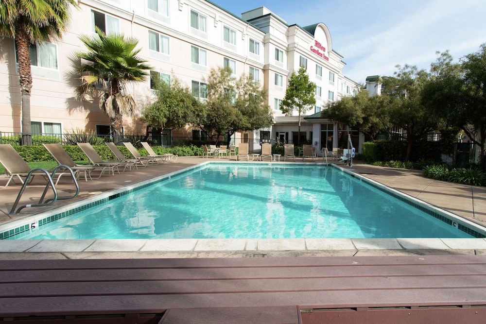 Hilton Garden Inn Fairfield 3/80