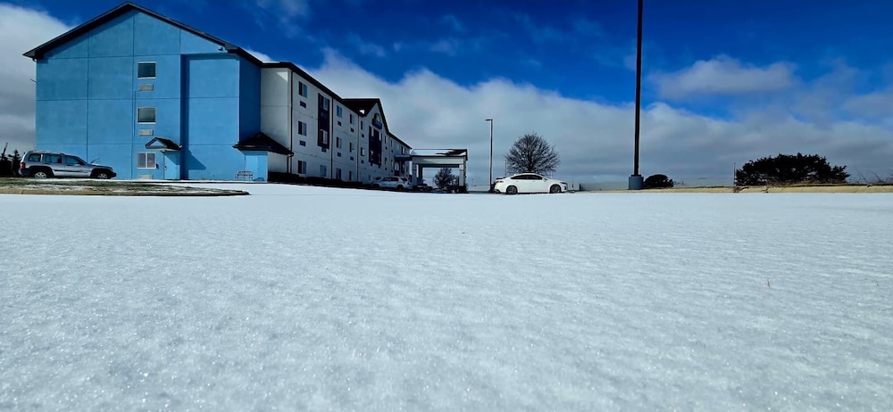 Days Inn by Wyndham Copperas Cove 48/53