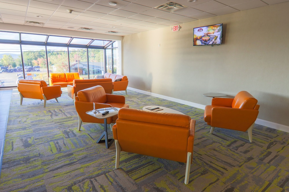 HOLIDAY INN SCRANTON EAST - DUNMORE 28/41