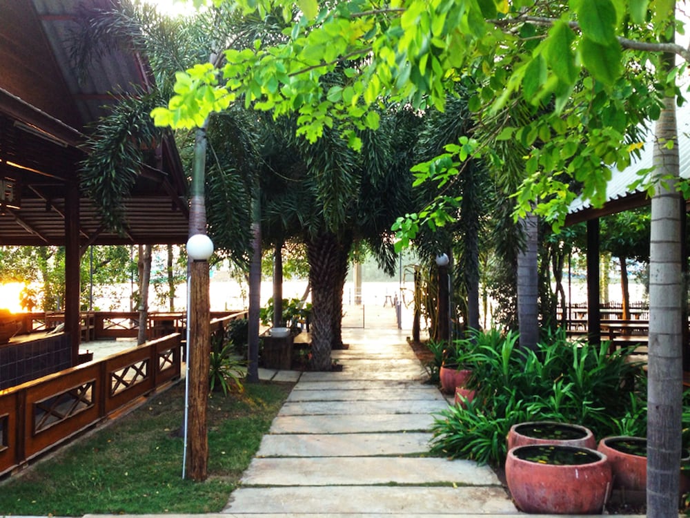 Baan Siriporn Resort 7/68