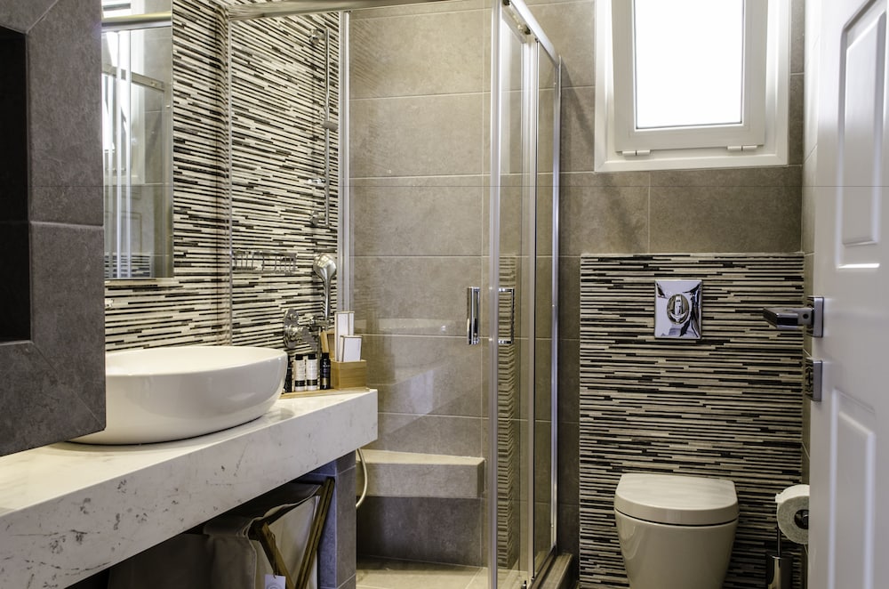 Talos Luxury Suites 48/50