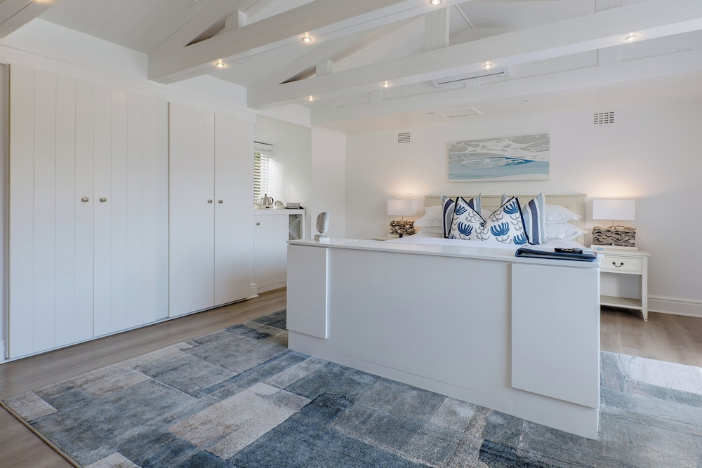 Amanzi Island Boutique Hotel 7/77