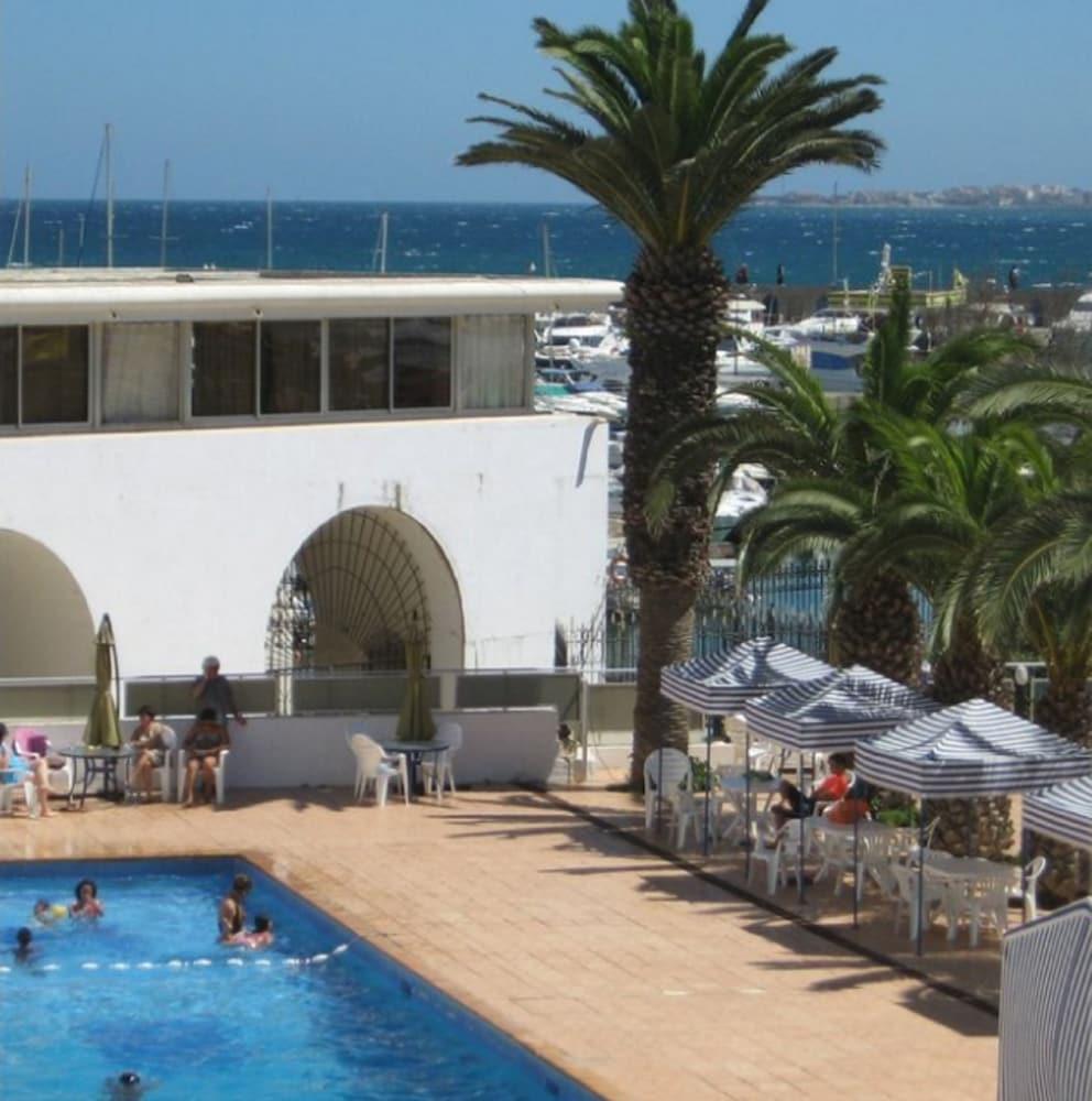 El Marsa Alger 21/28
