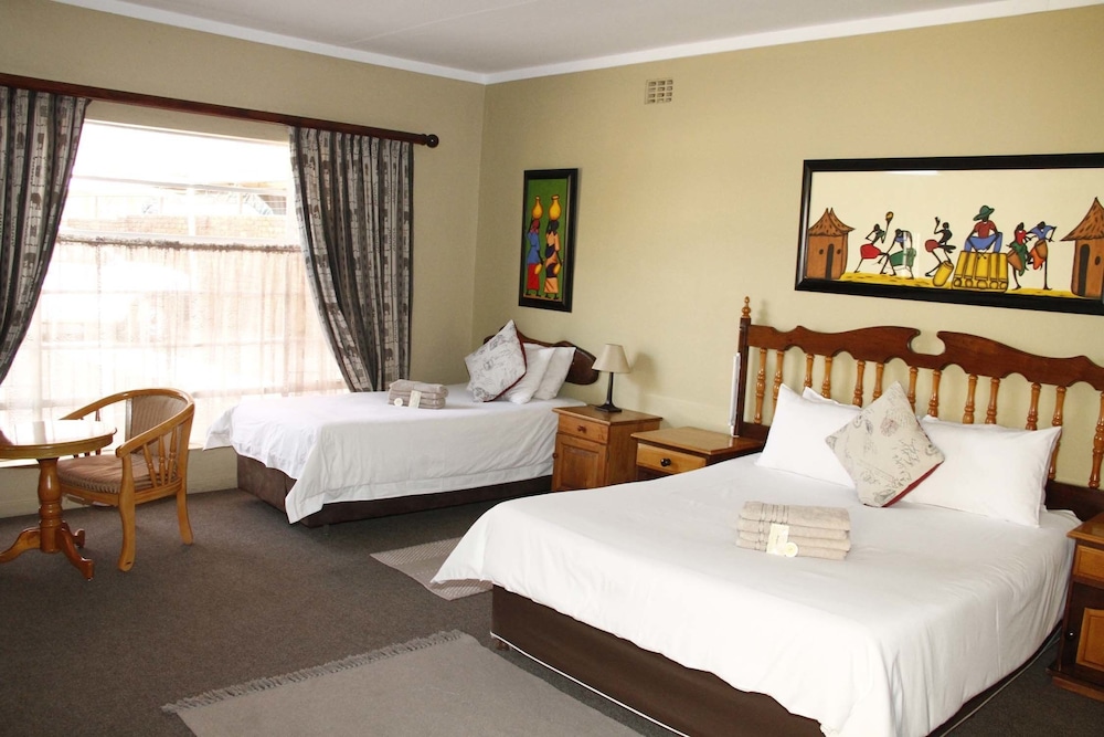 Kalahari Guest House 10/50