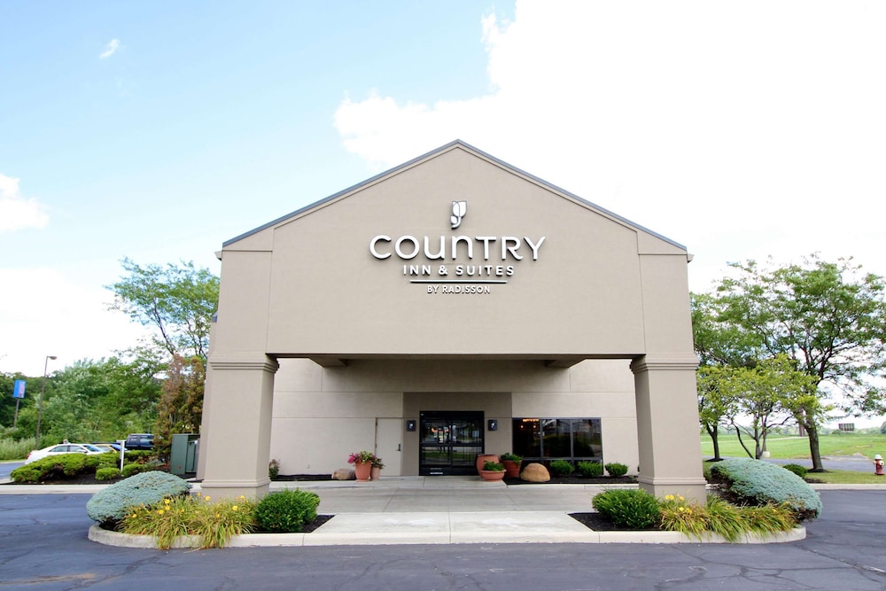 Country Inn & Suites By Radisson Sandusky South OH 1/32