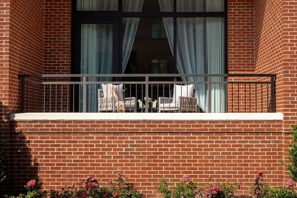 Trilith Guesthouse, Fayetteville, GA, A Tribute Portfolio 6/50