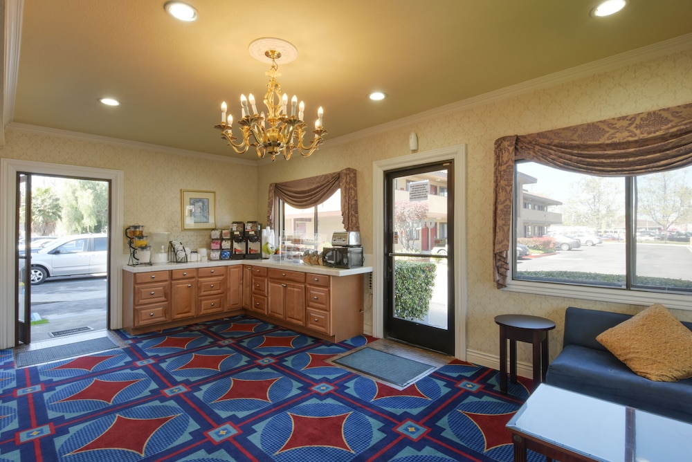 Signature Inn San Jose 16/58