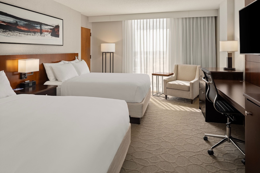 Delta Hotels Minneapolis Northeast 5/47