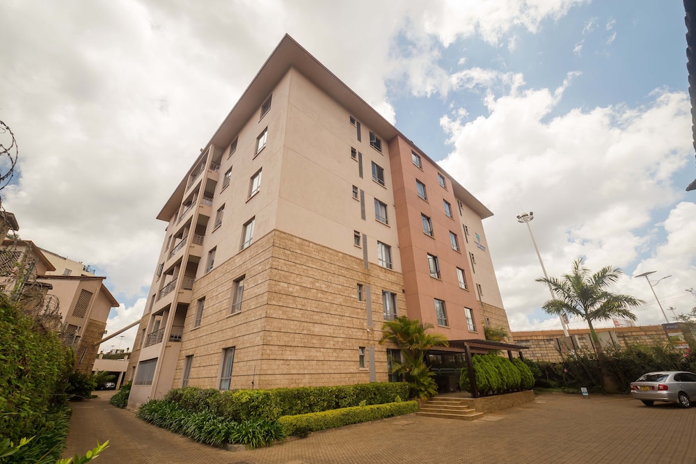 Taarifa Suites 3/50