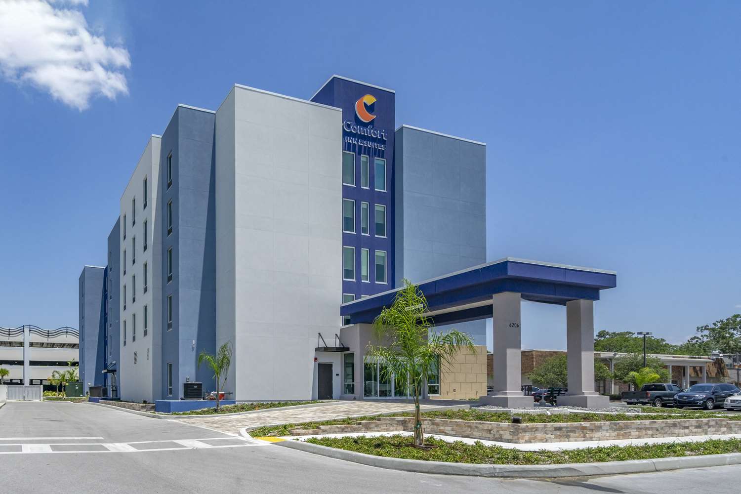 Comfort Inn & Suites New Port Richey Downtown District 34/39