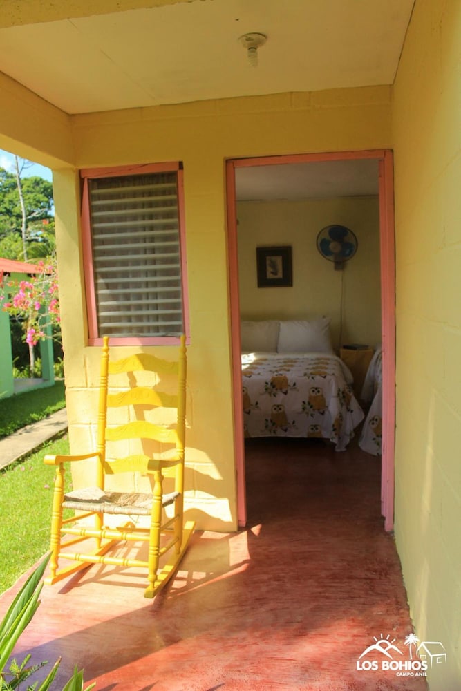 Los Bohios Campo Añil 9/50