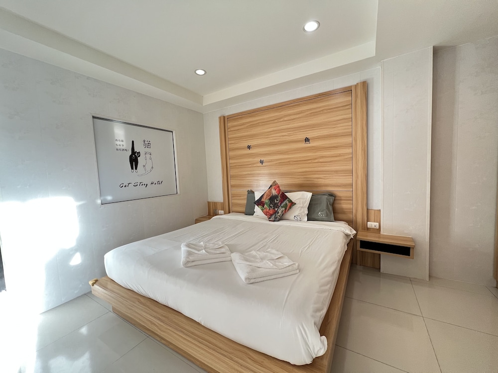 Cat Story Hotel 17/34