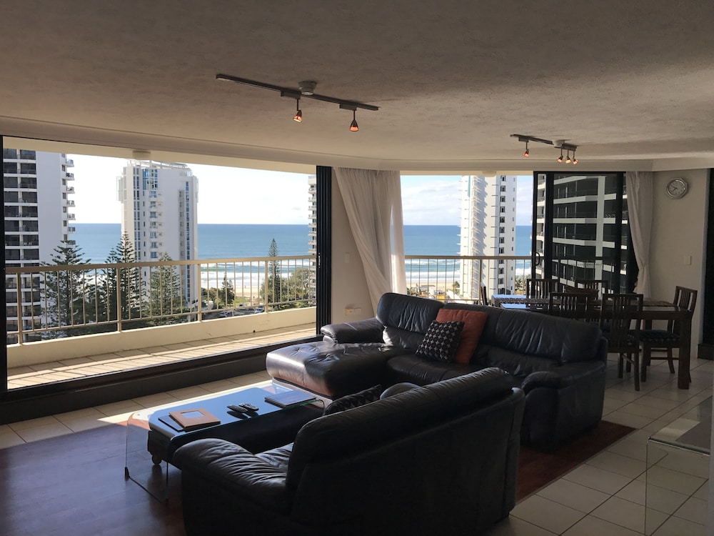 Genesis Holiday Apartments 53/76