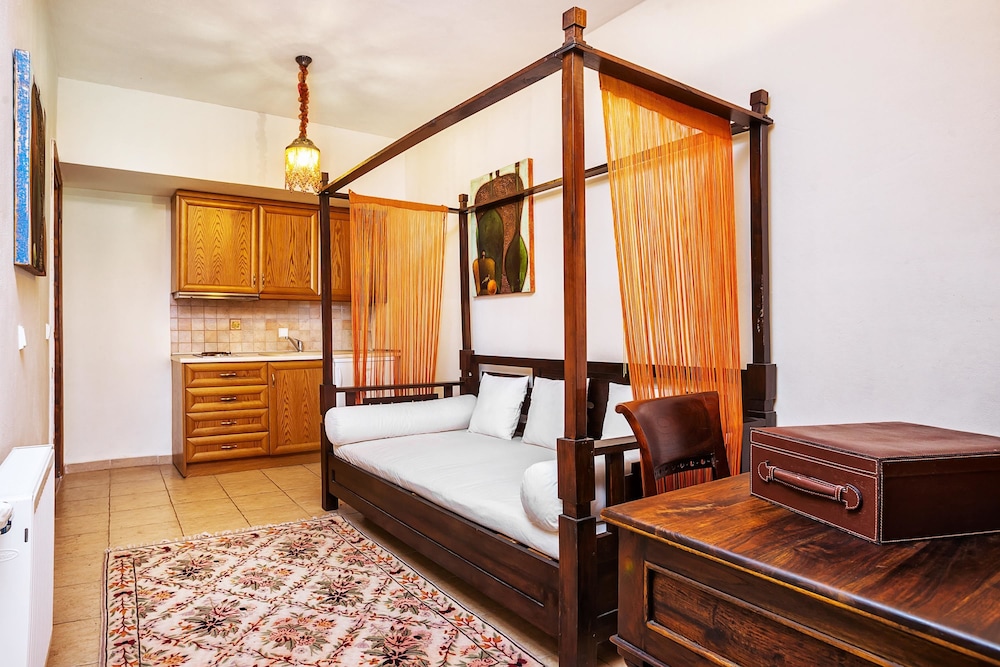 Akritas Ef Zin Villas & Suites 11/50