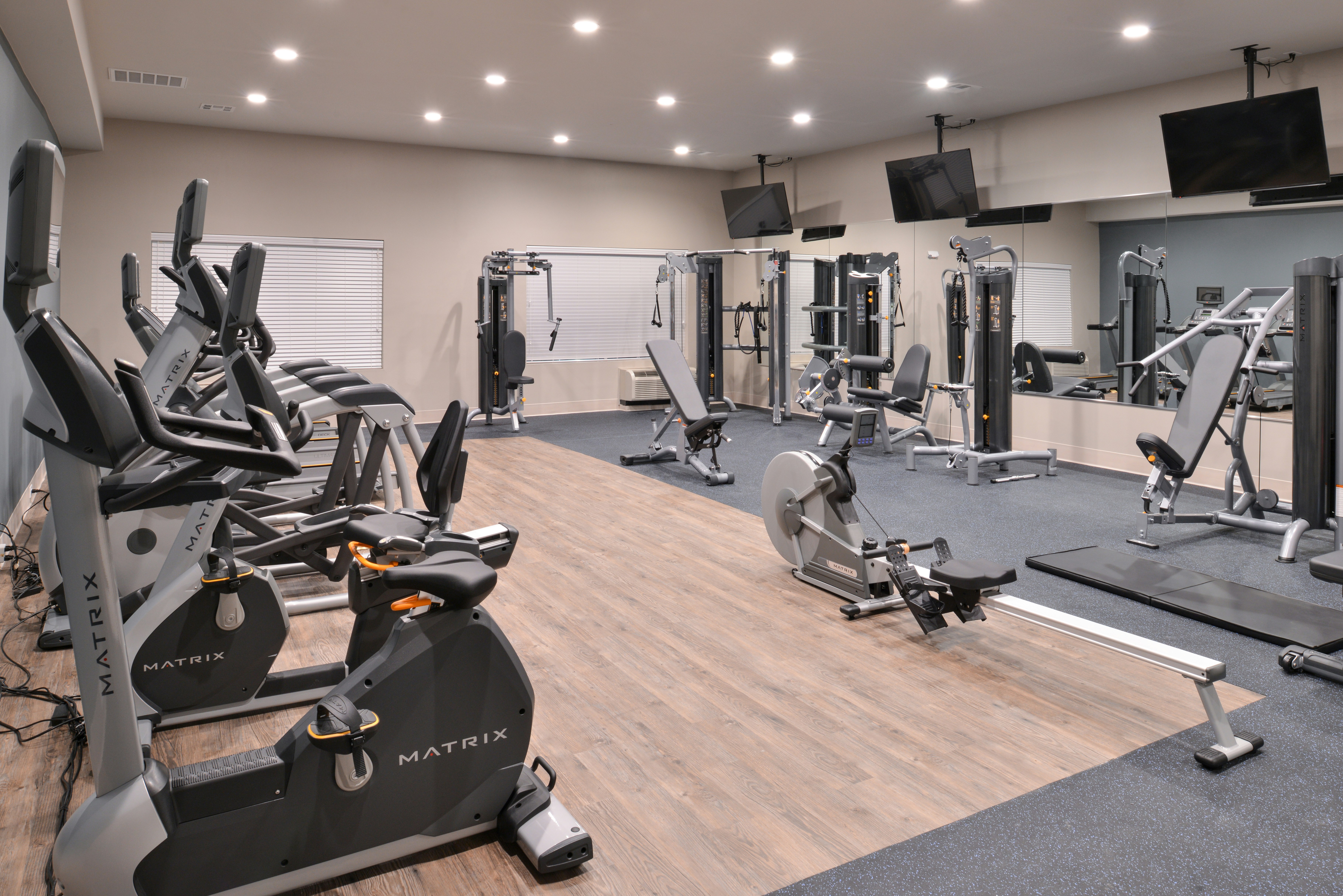Holiday Inn Express Suites Houston E Pasadena 38/62