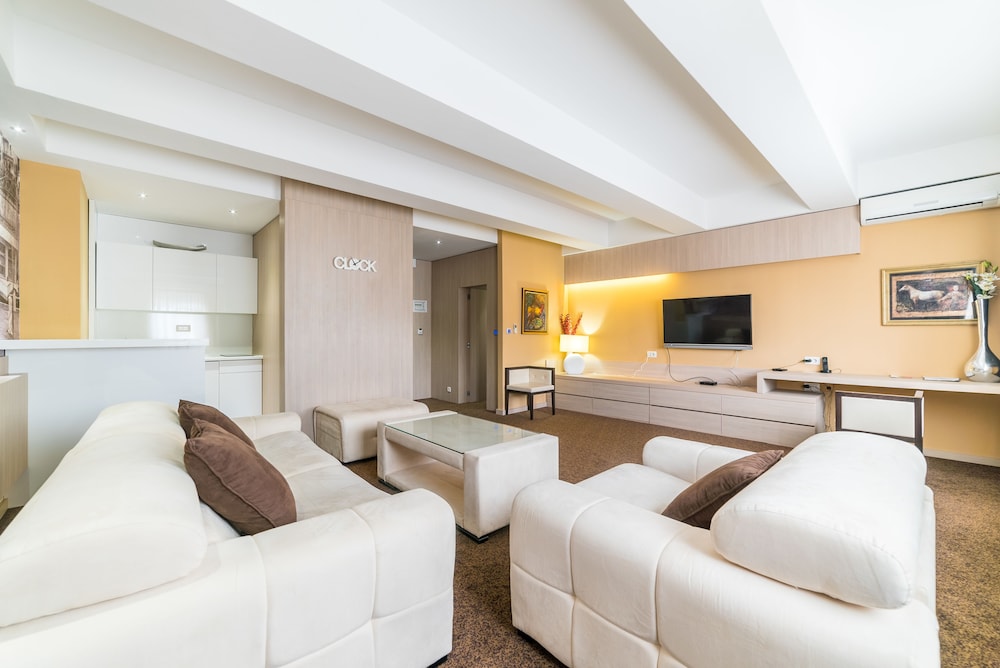CITY HOTEL MOSTAR 15/69
