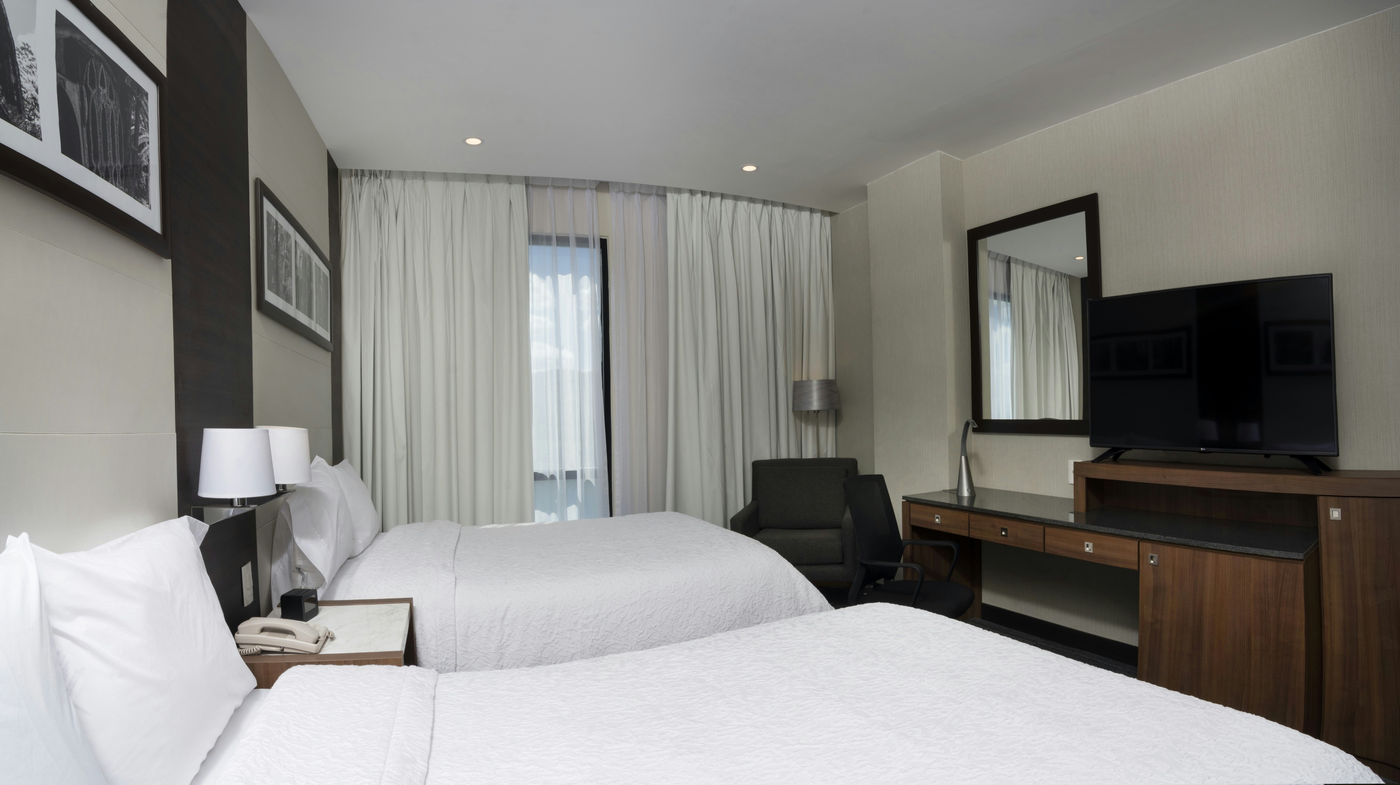 room, 2 double beds, lake view