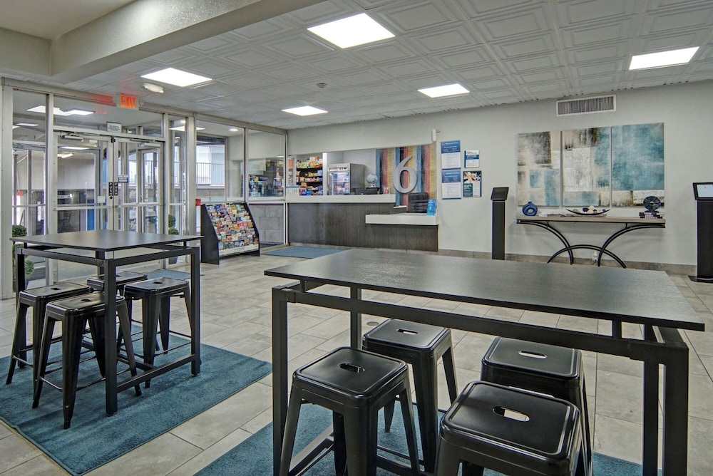 Motel6 Mesquite, TX – Town East 31/42