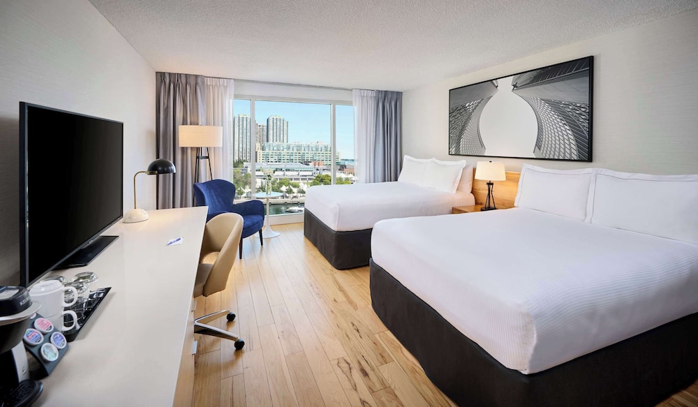 PREMIUM, 2 QUEEN BEDS
