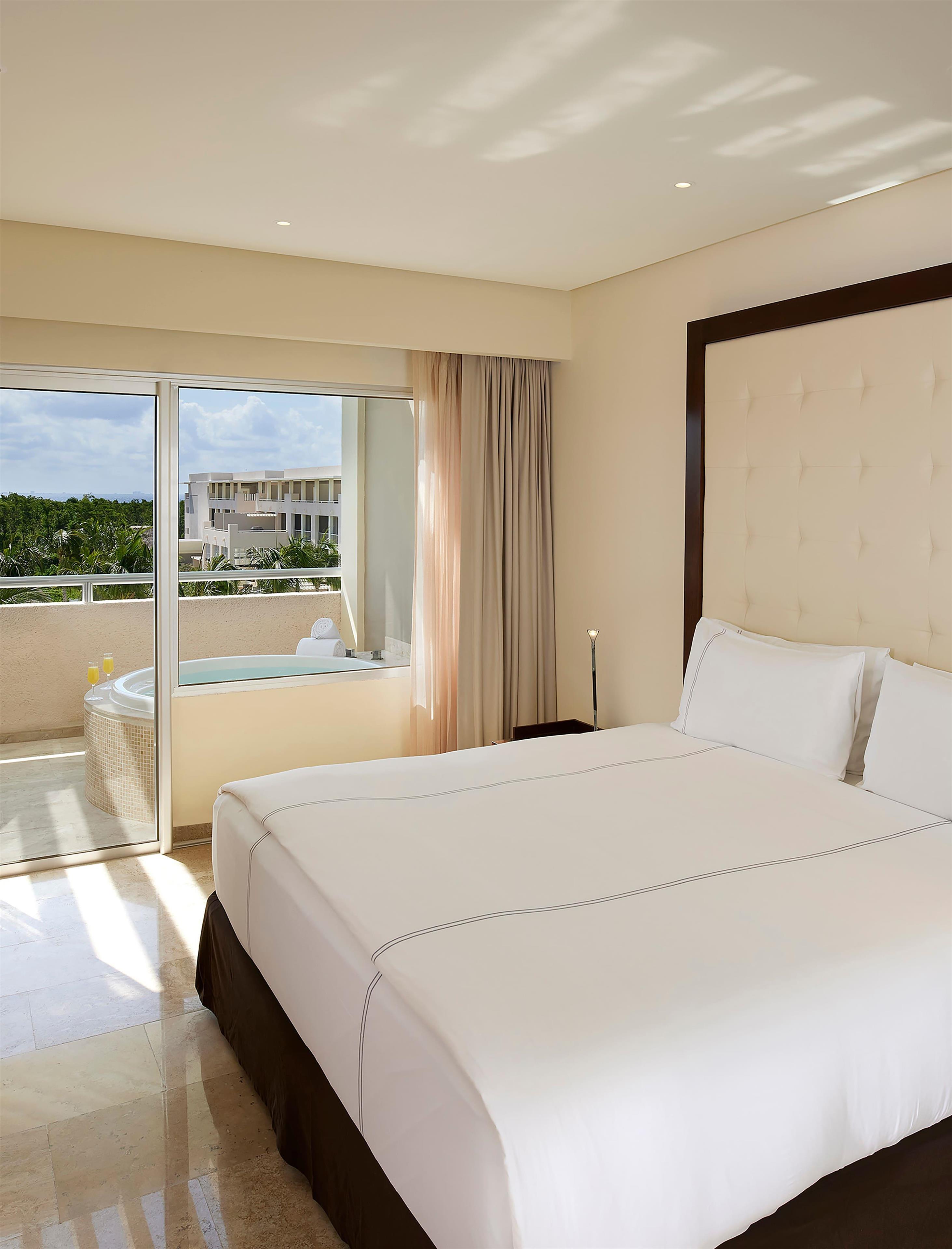 Master, Suite, Nature View