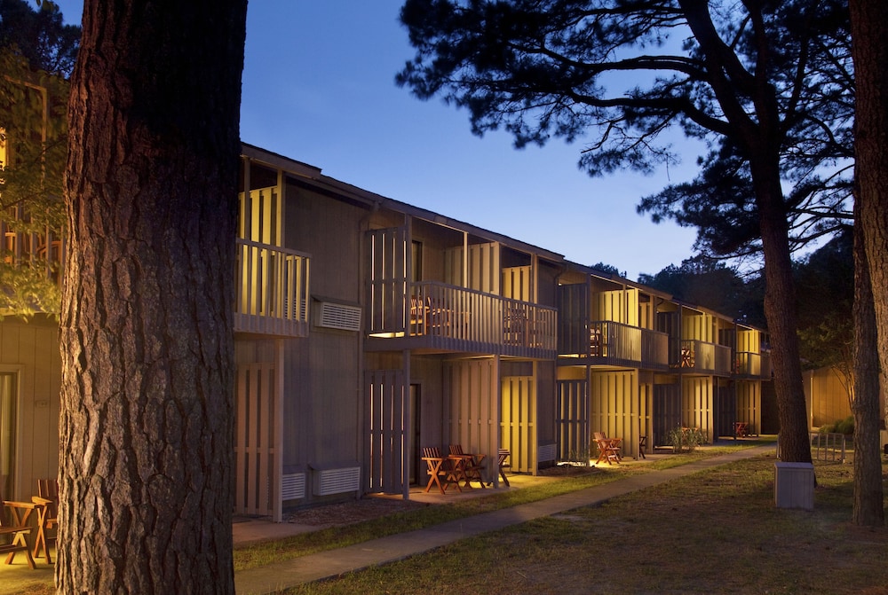 Refuge Inn 3/64