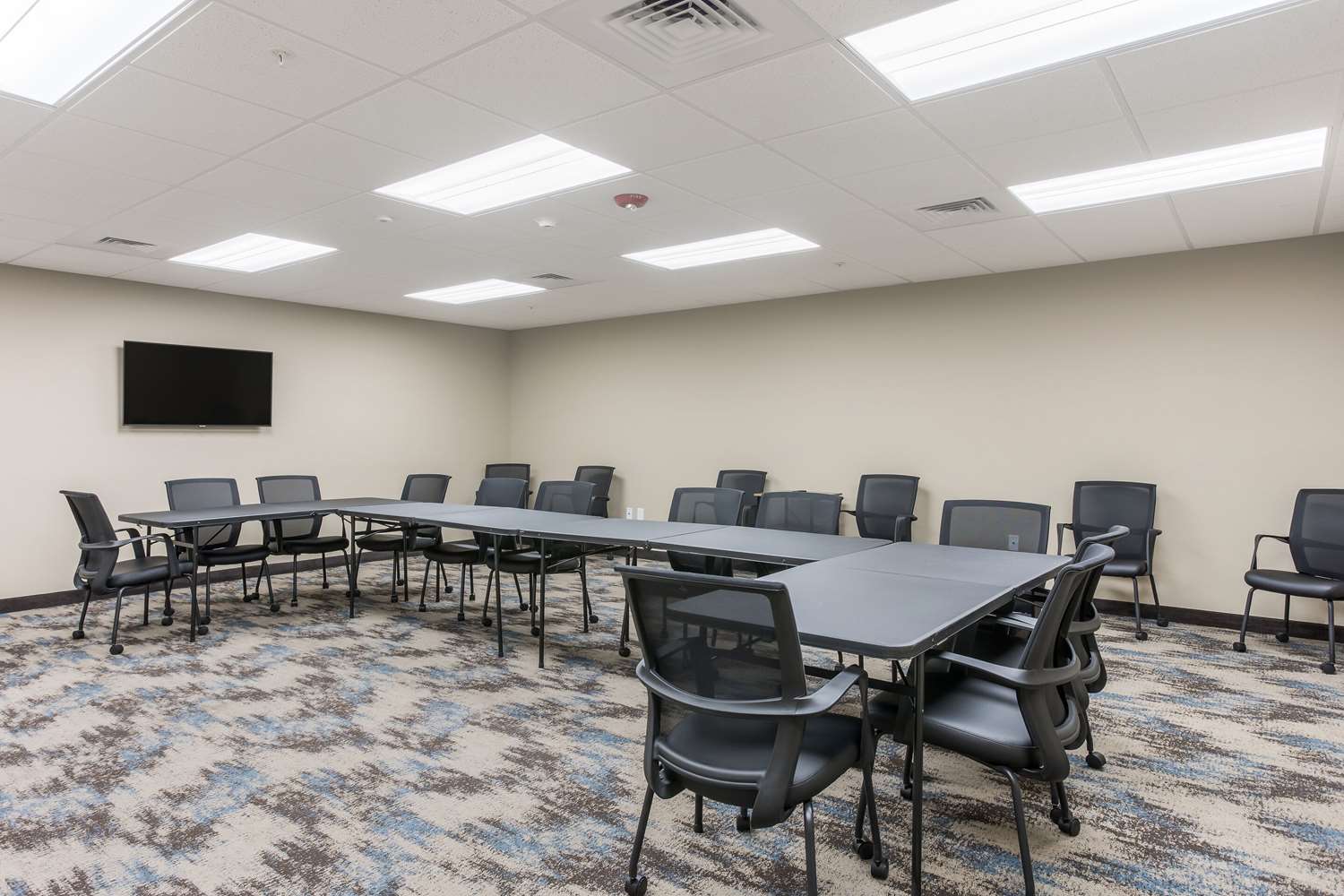 Sleep Inn & Suites Webb City 23/28