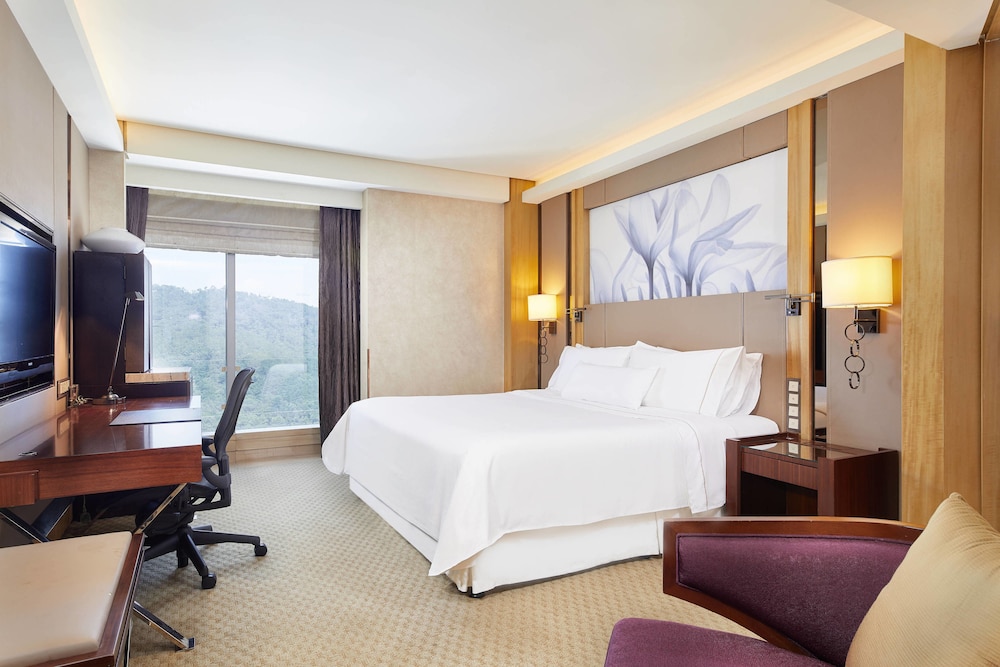 The Westin Xiamen 14/50