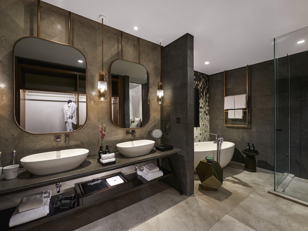 Pullman Bandung Grand Central 74/75